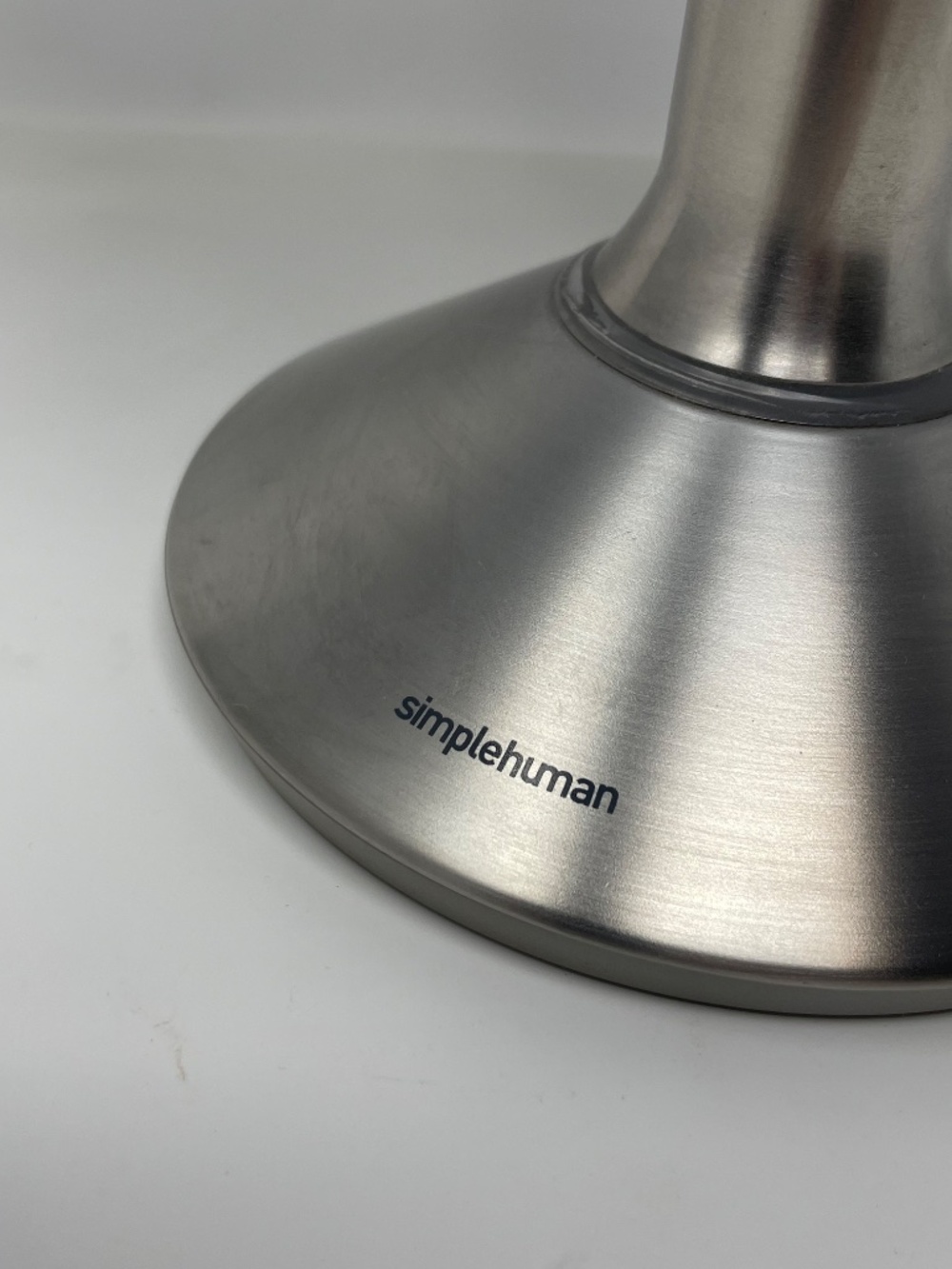Simplehuman Sensor Mirror Trio - Picture 7 of 16